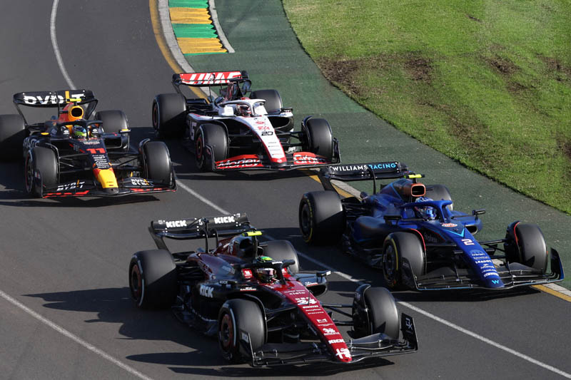 Horner outlines Red Bull F1 plans for Ricciardo in 2023, rules out race  return