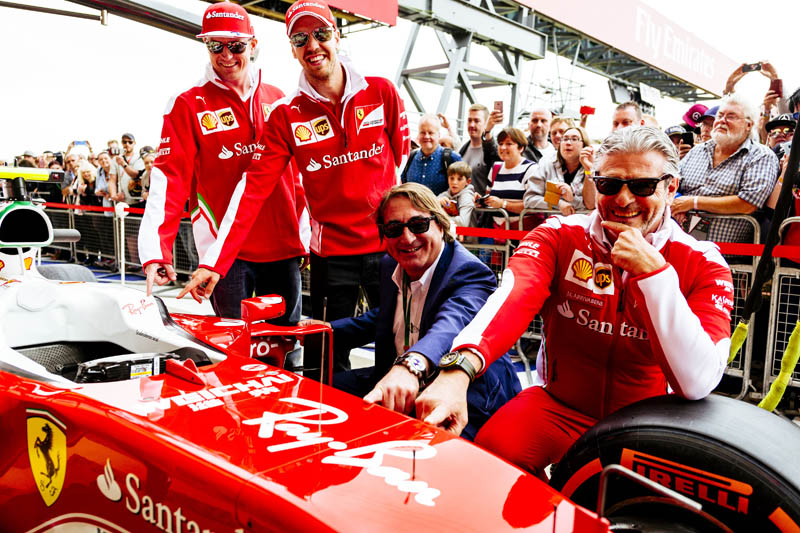 Unravel orientation punch Ferrari partners with Ray-Ban - Pitpass.com